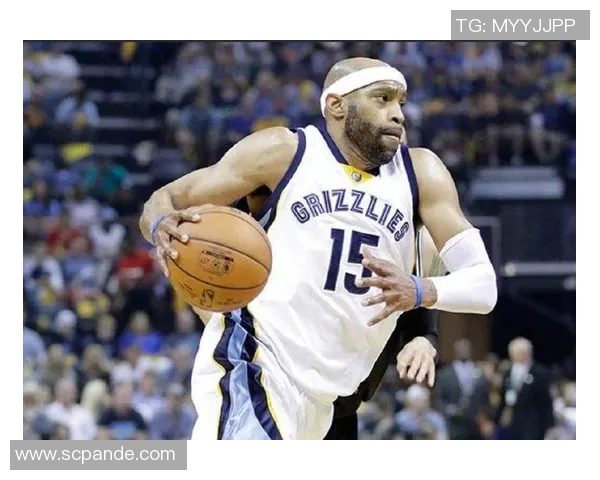 小牛与魔术夏季联赛激战正酣新星球员表现引关注 小牛与魔术夏季联赛激战正酣新星球员表现引关注